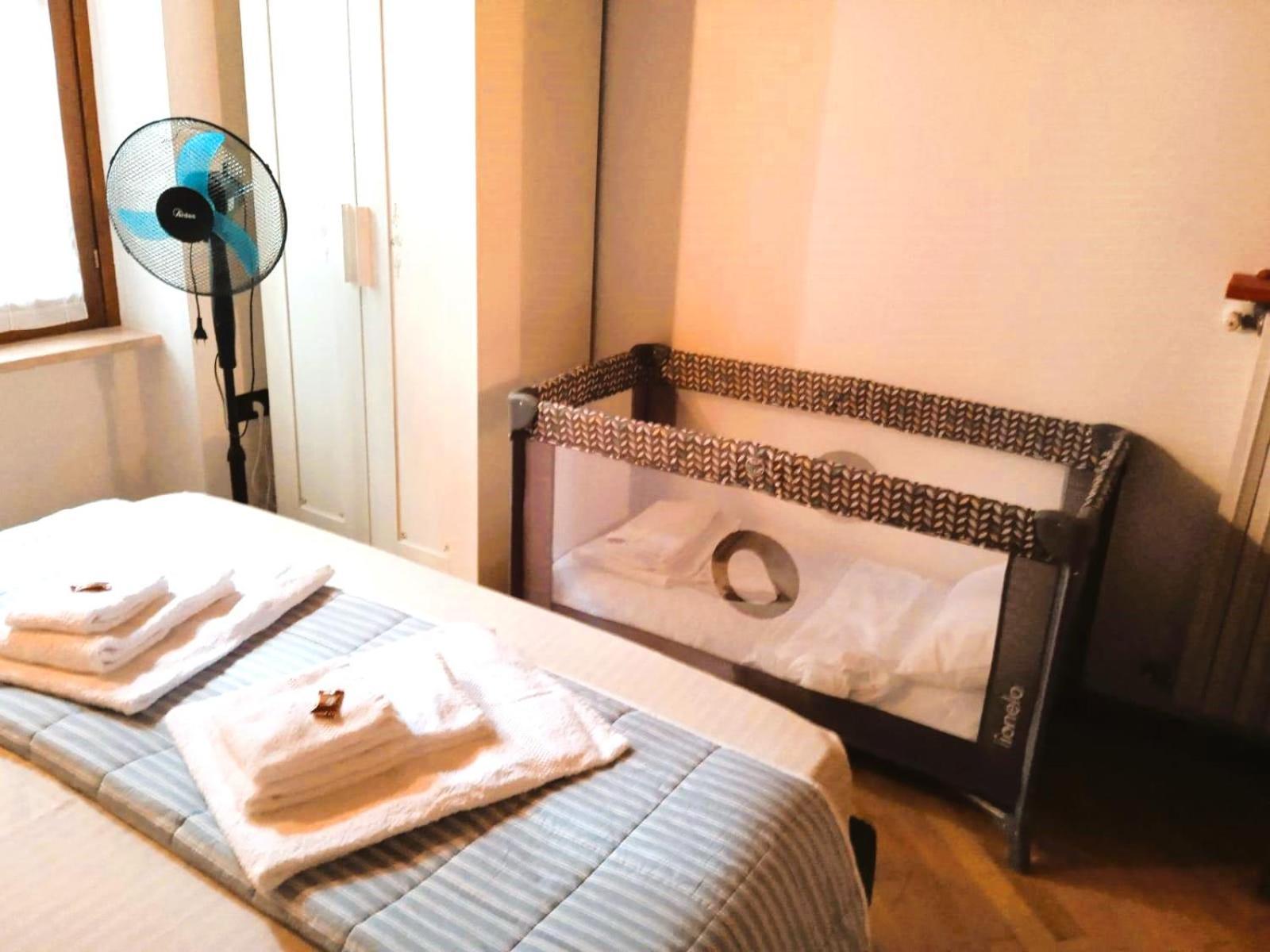 Casa Linda - Valeggio Sul Mincio Apartment Bagian luar foto