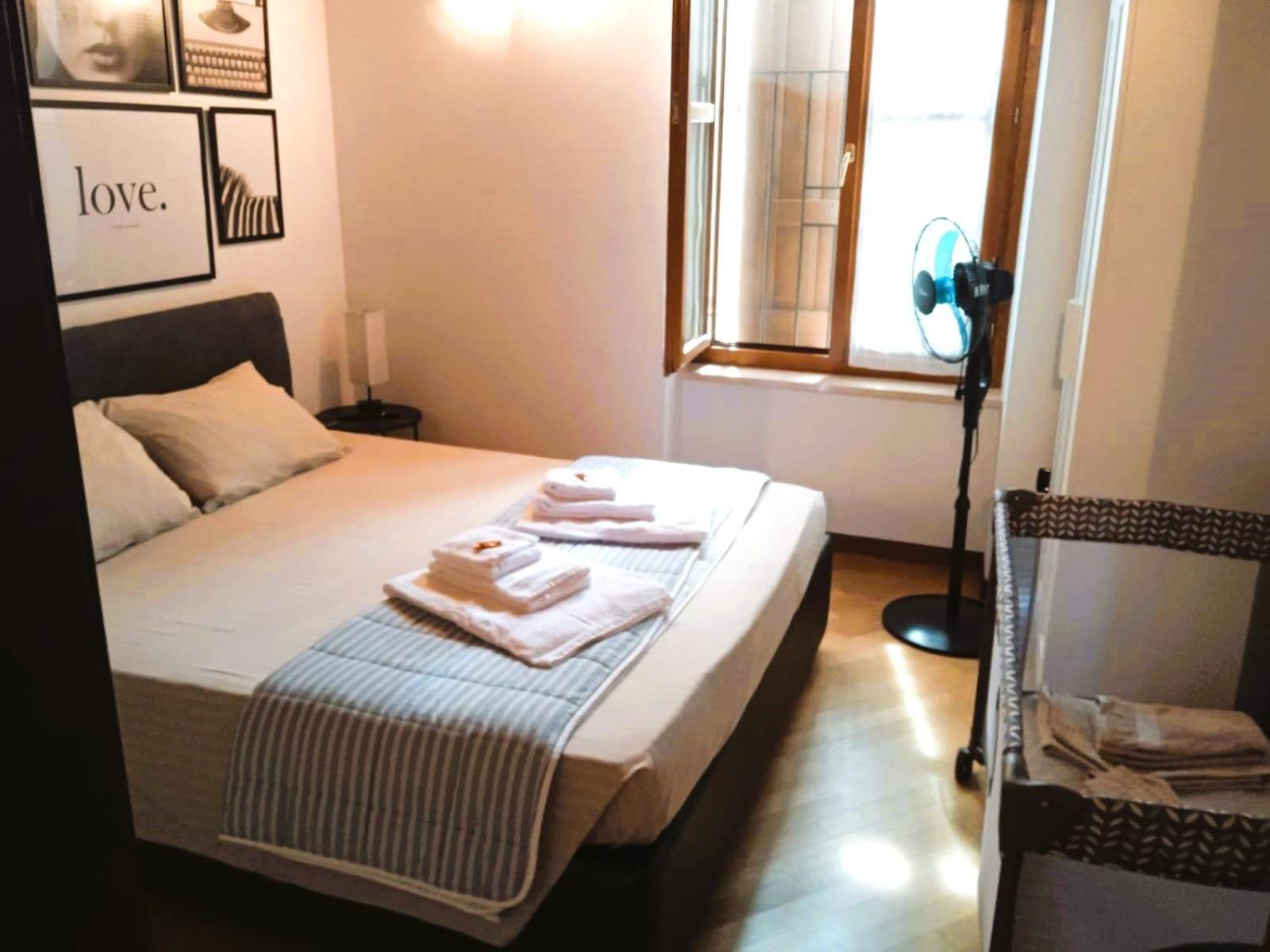 Casa Linda - Valeggio Sul Mincio Apartment Bagian luar foto